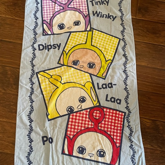 Vintage Telerubbies beach towel - Picture 2 of 5